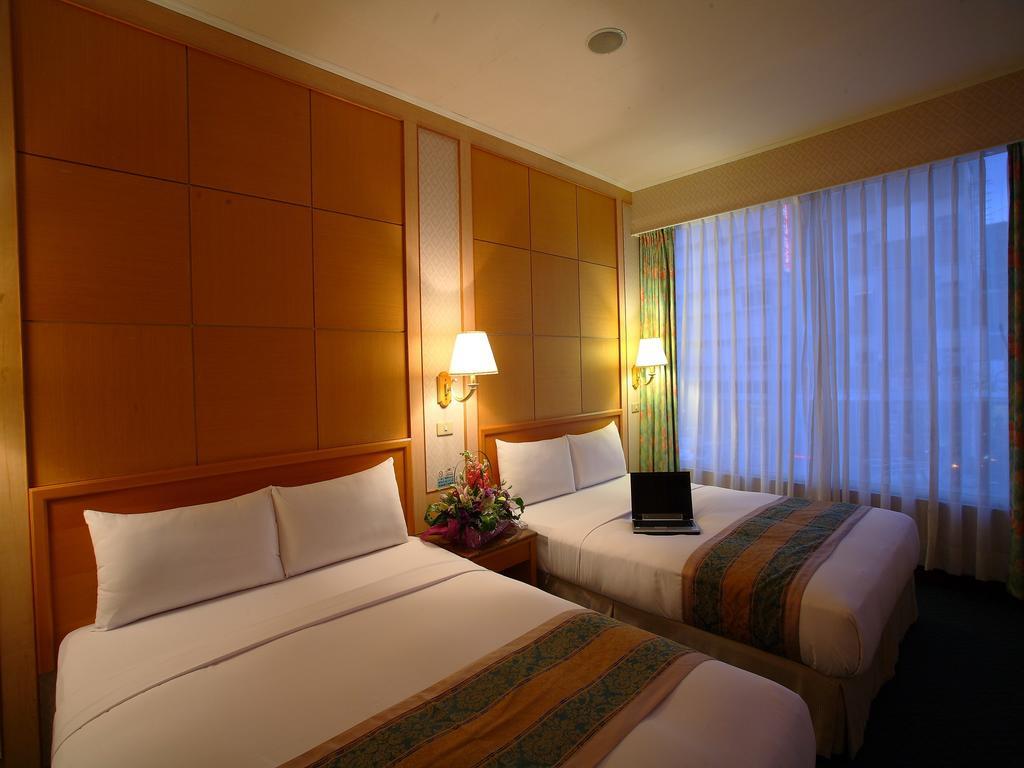 Da Shih Hotel Hualien Buitenkant foto