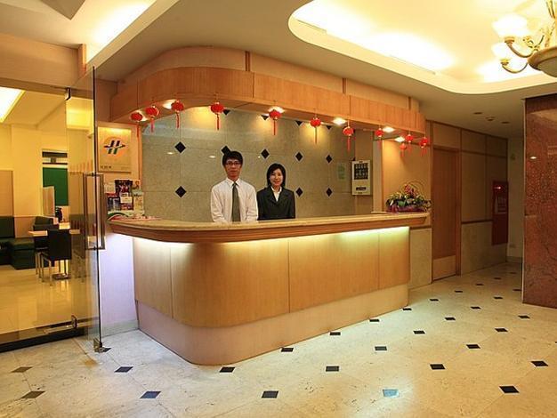 Da Shih Hotel Hualien Buitenkant foto